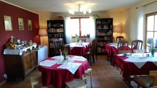 Hostal Hotel-pension "altjessen 57"