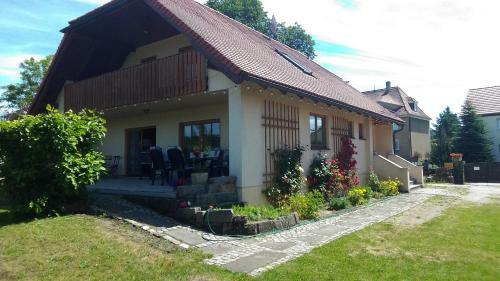 Hostal Hotel-pension "altjessen 57"