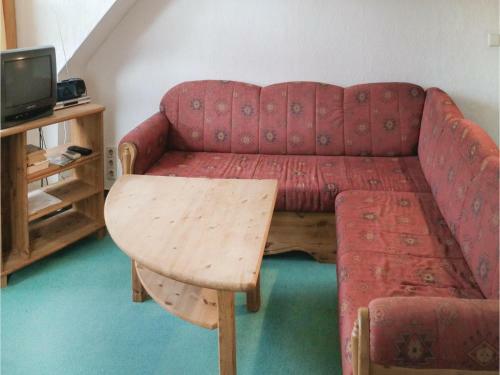 Two-bedroom Apartment In Pruchten