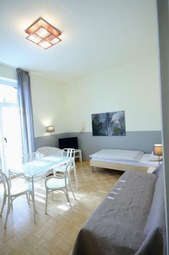 A-domo Apartment-hotels Ruhr Th�ringer