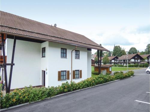 Two-bedroom Apartment In Neuschonau