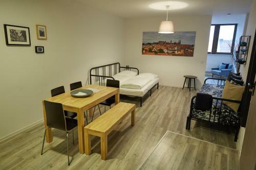 Central Studio Apartments