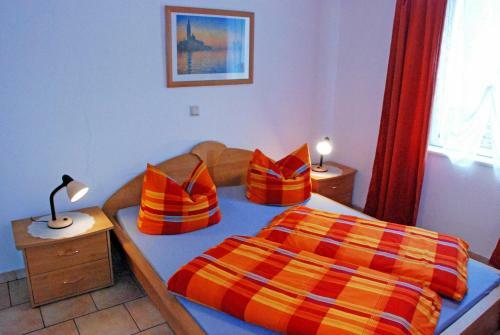 Apartamento Ferienbungalow Mit Gro_em Garten I