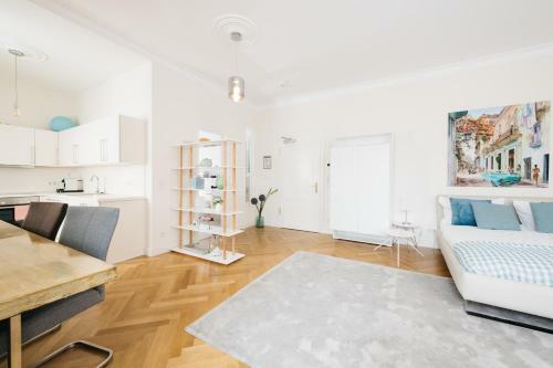 Osteiner Hof By The Apartment Suite