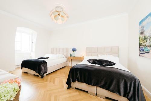 Osteiner Hof By The Apartment Suite