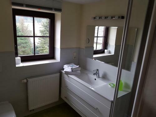 Hostal Restaurant&pension "berggl�ck`l" Altenberg