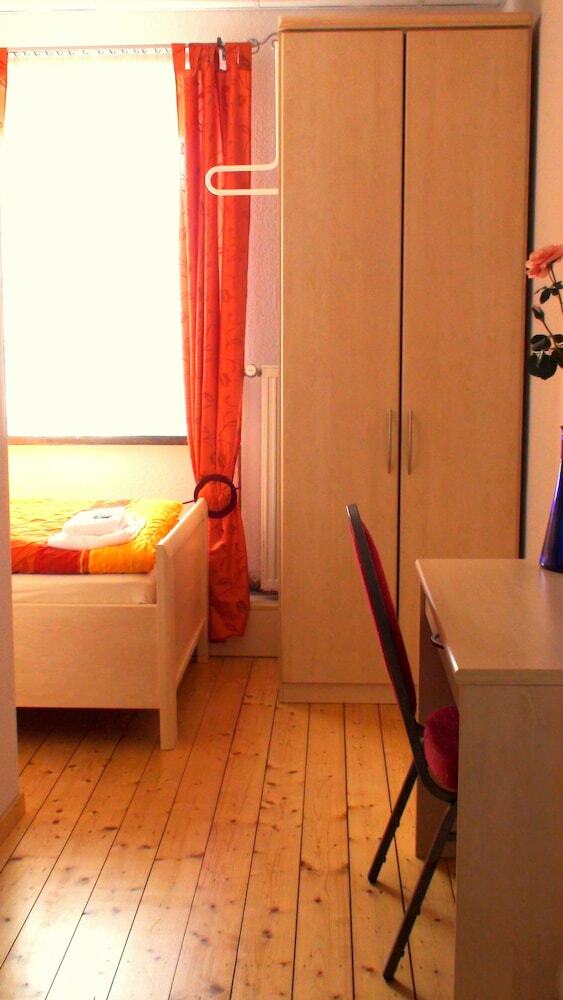 Hostal Haus Sperberm�hle
