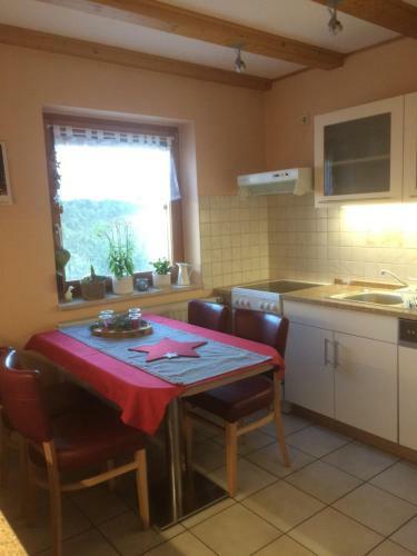 Apartamentos Ferienwohnung Saaletalblick