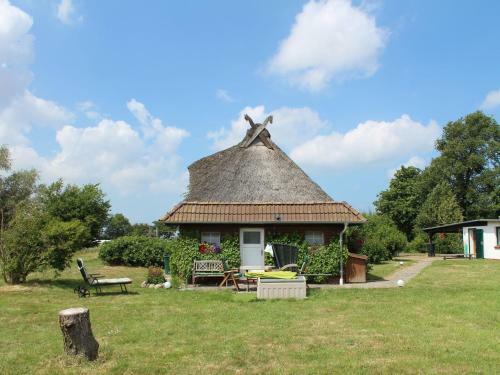 Apartamento Urlaub Im Reetdachhaus