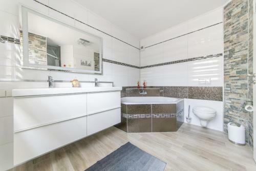 4671 Mittelfeld Privathaus