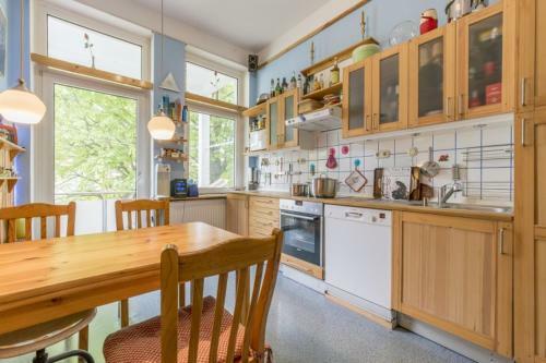 6344 Private Room 1 Person