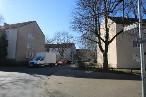 Two Private Rooms - Mittelfeld