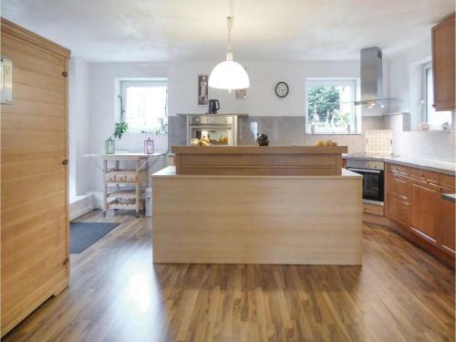 Three-bedroom Holiday Home In Hellenthal