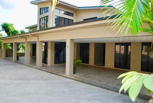 Onyx Luxury Harbour Resort Residences