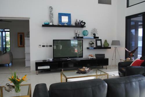 Onyx Luxury Harbour Resort Residences