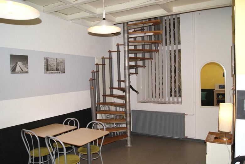 Apartamentos Happy Hostel