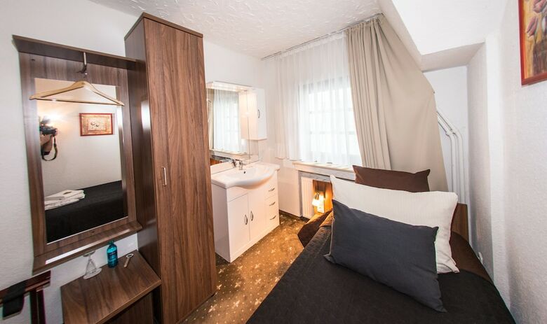 Hotel L�wenbr�u