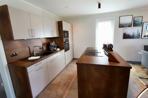 Apartamento Luxus_eg_fewo Tee One