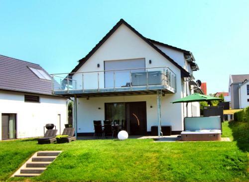 Apartamento Luxus_eg_fewo Tee One