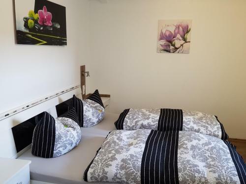 Apartamento Macke`s Ferienwohnungen