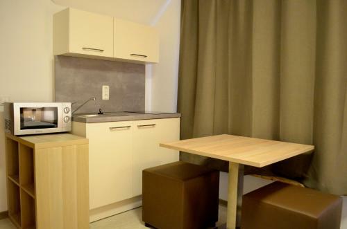 Hana Aparthotel