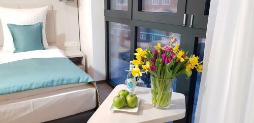 Apricot Hotel
