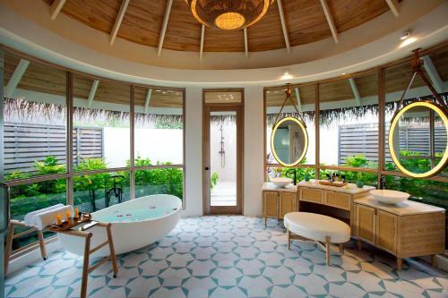 Hotel Milaidhoo Maldives