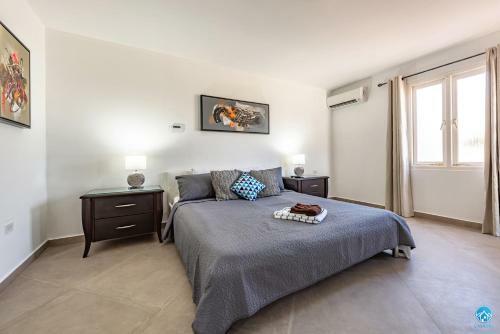 Villa Palm Beach Gem - Right By Hotel Strip, Malls And Beaches!