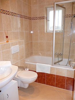 Hotel Sch�ne Aussicht Garni