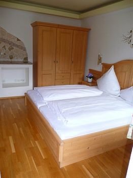 Hotel Sch�ne Aussicht Garni