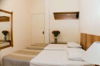 Hotel Rojas All Suite
