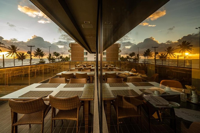 Hardman Praia Hotel