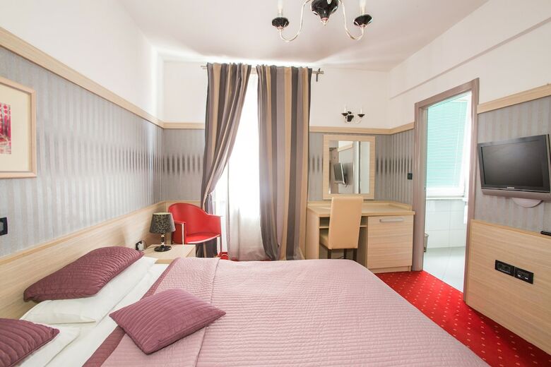 Hotel Galija
