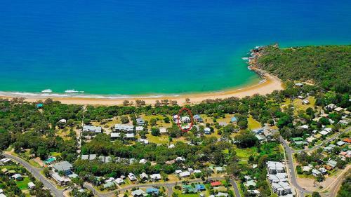Beachside Endeavour Beachhouse Estate