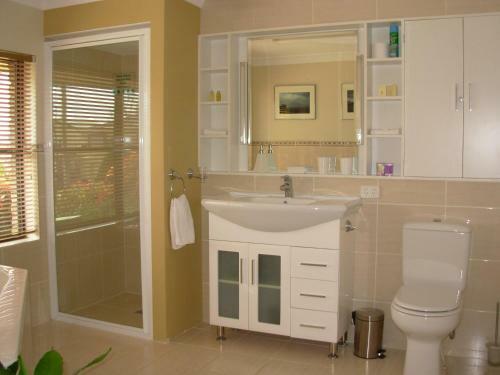 Bathurst Heights Bed & Breakfast