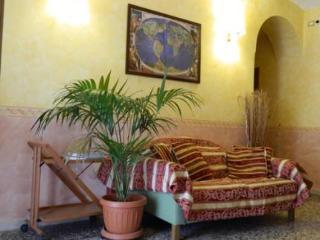 Bed & Breakfast Legends Hostel