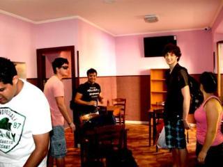 Bed & Breakfast Legends Hostel