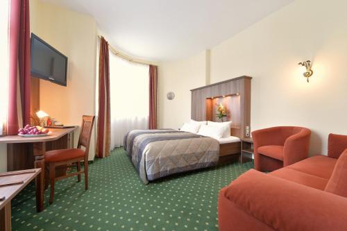Hotel Sch�ngarten Garni