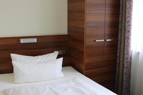 Hotel Sch�ngarten Garni
