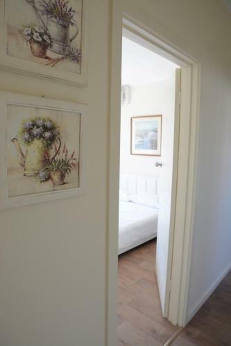 Cheltenham Family House