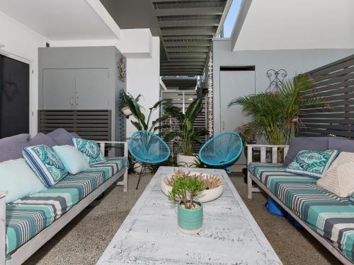 Villa Coastal Chic @ Casuarina