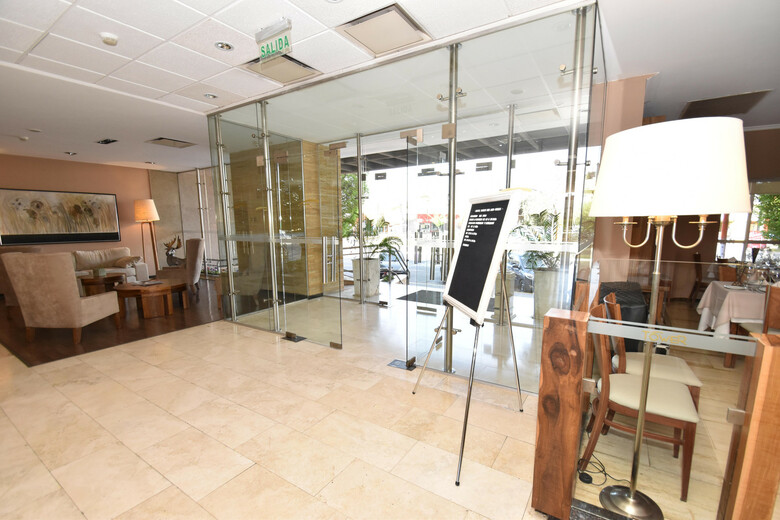 Hotel Tower Inn And Suites