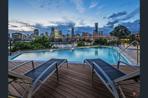 Waterfront Brisbane Apartment