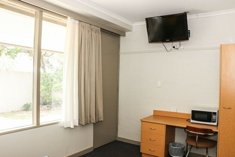 Salisbury Hotel Motel