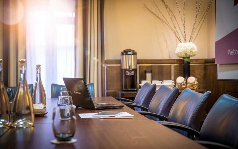 Hotel Crown Moran