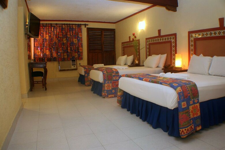 Hotel Suites Cancun Center