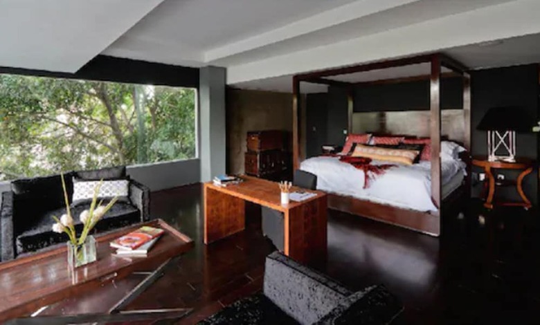 Demetria Hotel