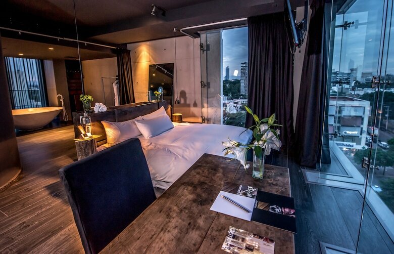 Demetria Hotel