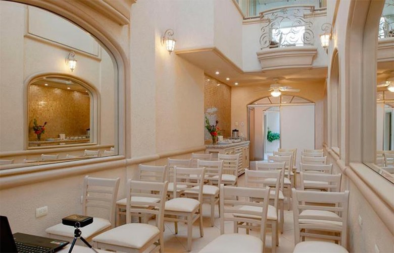 Hotel And Suites Quinta Magna