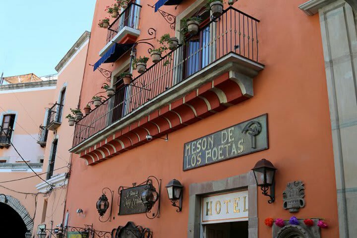 Hotel El Meson De Los Poetas